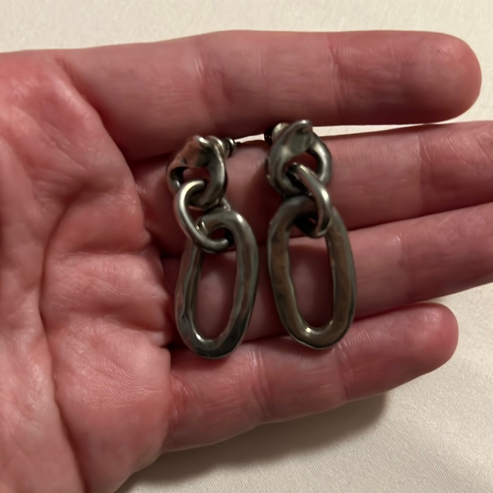 Uno de 50 earrings